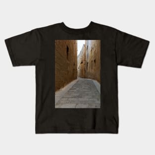 Typical Mdina street Kids T-Shirt